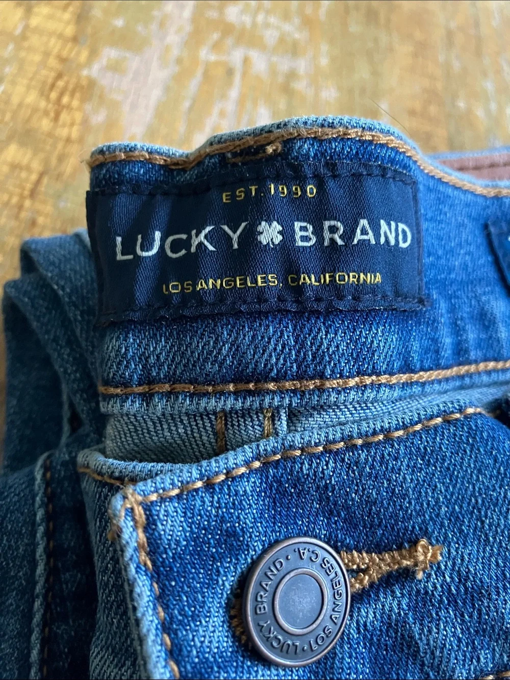 Lucky Brand Men's Indigo Blue Relaxed Jeans